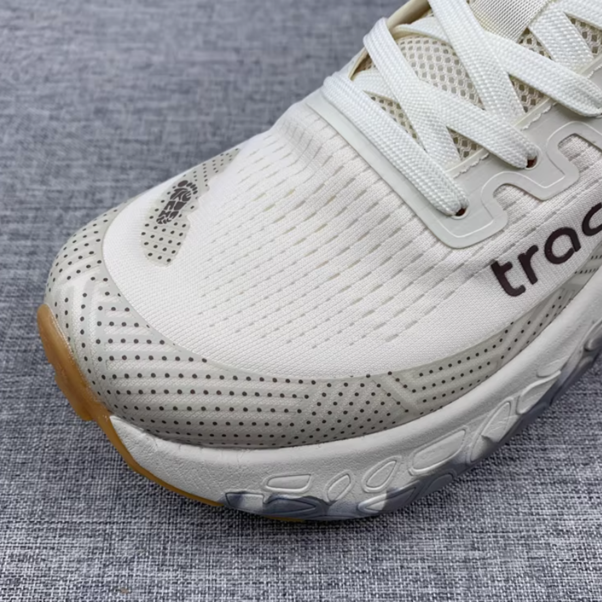 Traceable Trail Running Shoes